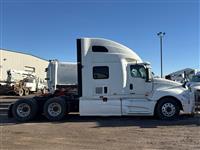 2022 International LT625