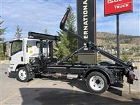 2025 Isuzu NRR Gas