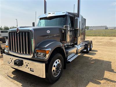 2027 International HX520