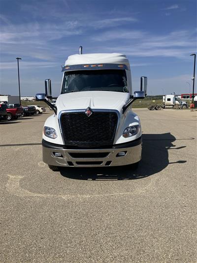 2027 International LT625
