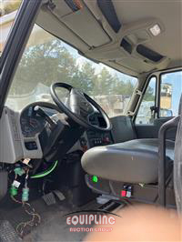 2019 International 7300 SFA 4x4