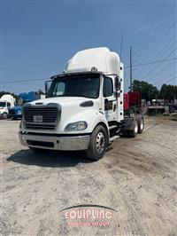 2011 Freightliner Business Class M2 - CNG TRUCK