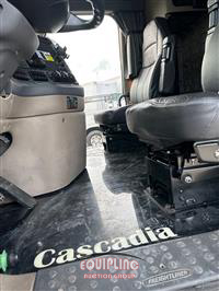 2015 Freightliner Cascadia