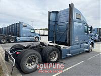 2014 VOLVO TRUCK VNL