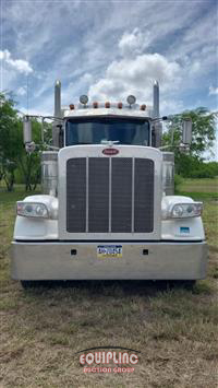 2020 Peterbilt 389