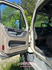 2015 Freightliner Cascadia