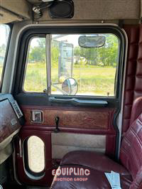 1998 Peterbilt 379