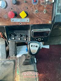 1998 Peterbilt 379
