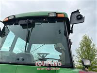 2002 John Deere 7810