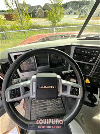 2019 Mack PI64T