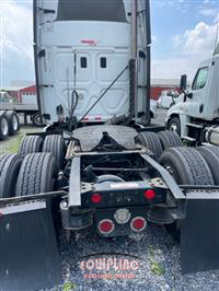 2016 Freightliner CASCADIA