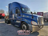 2015 Freightliner CASCADIA SLEEPER TRUCK