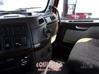 2017 Volvo VNL64T300