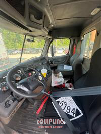 2014 Freightliner CASCADIA