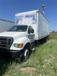 2013 Ford F750