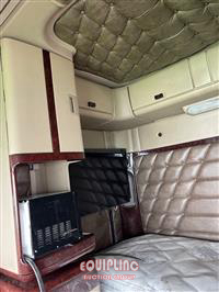 2013 Freightliner CORONADO GLIDER