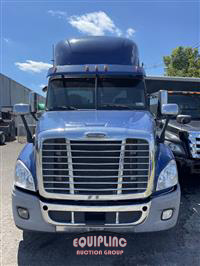 2015 Freightliner CA125DC