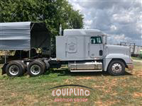 2001 Freightliner FLD120