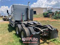 2001 Freightliner FLD120