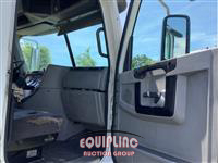 2013 Freightliner Columbia - 120