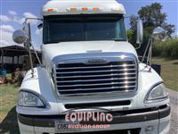 2013 Freightliner Columbia - 120