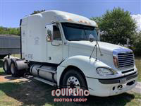 2013 Freightliner Columbia - 120