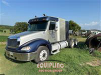 2002 Freightliner Columbia