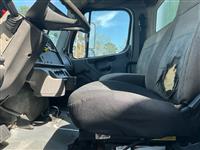 2004 Freightliner M2