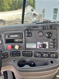 2011 Freightliner CASCADIA