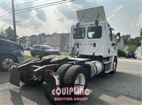 2015 Freightliner CASCADIA