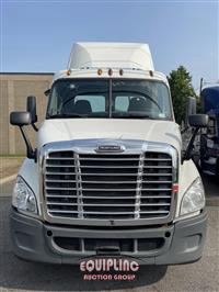 2015 Freightliner CASCADIA