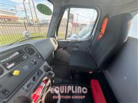 2018 Freightliner M2