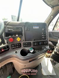 2016 Freightliner CASCADIA