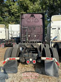 2013 Freightliner CASCADIA