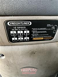 2013 Freightliner CASCADIA