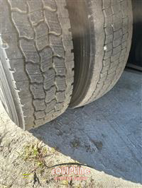 2007 Freightliner M2 106
