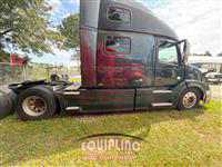 2006 VOLVO TRUCK VNL770