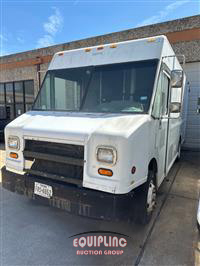 1999 Freightliner MT 45 Chassis