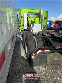 2014 VOLVO TRUCK VNM