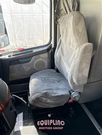 2011 Volvo VNL780