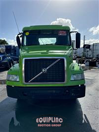 2014 VOLVO TRUCK VNM