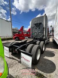 2012 Freightliner CASCADIA