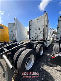 2010 Freightliner CASCADIA