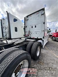 2014 Freightliner Cascadia