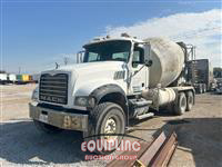 2006 Mack Granite