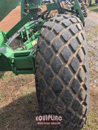 1997 John Deere 1850 & JOHN DEERE 787 SEED CAR