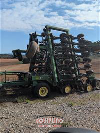 1997 John Deere 1850 & JOHN DEERE 787 SEED CAR