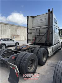 2019 Volvo VNL860