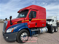 2017 Freightliner Cascadia CA113SLP