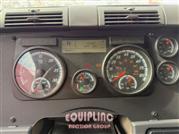 2017 Freightliner Cascadia CA113SLP